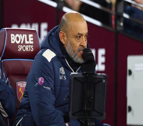 雨中激战,中马赛车手,雪兰莪雨林,雷竞技RAYBET官方平台,雷竞技RAYBET官方网站,雷竞技RAYBET官方入口,雷竞技RAYBET电竞竞猜